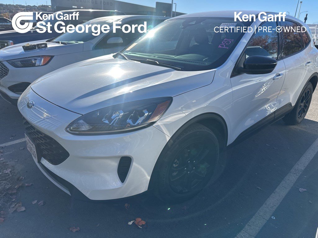 2020 Ford Escape SE's photo