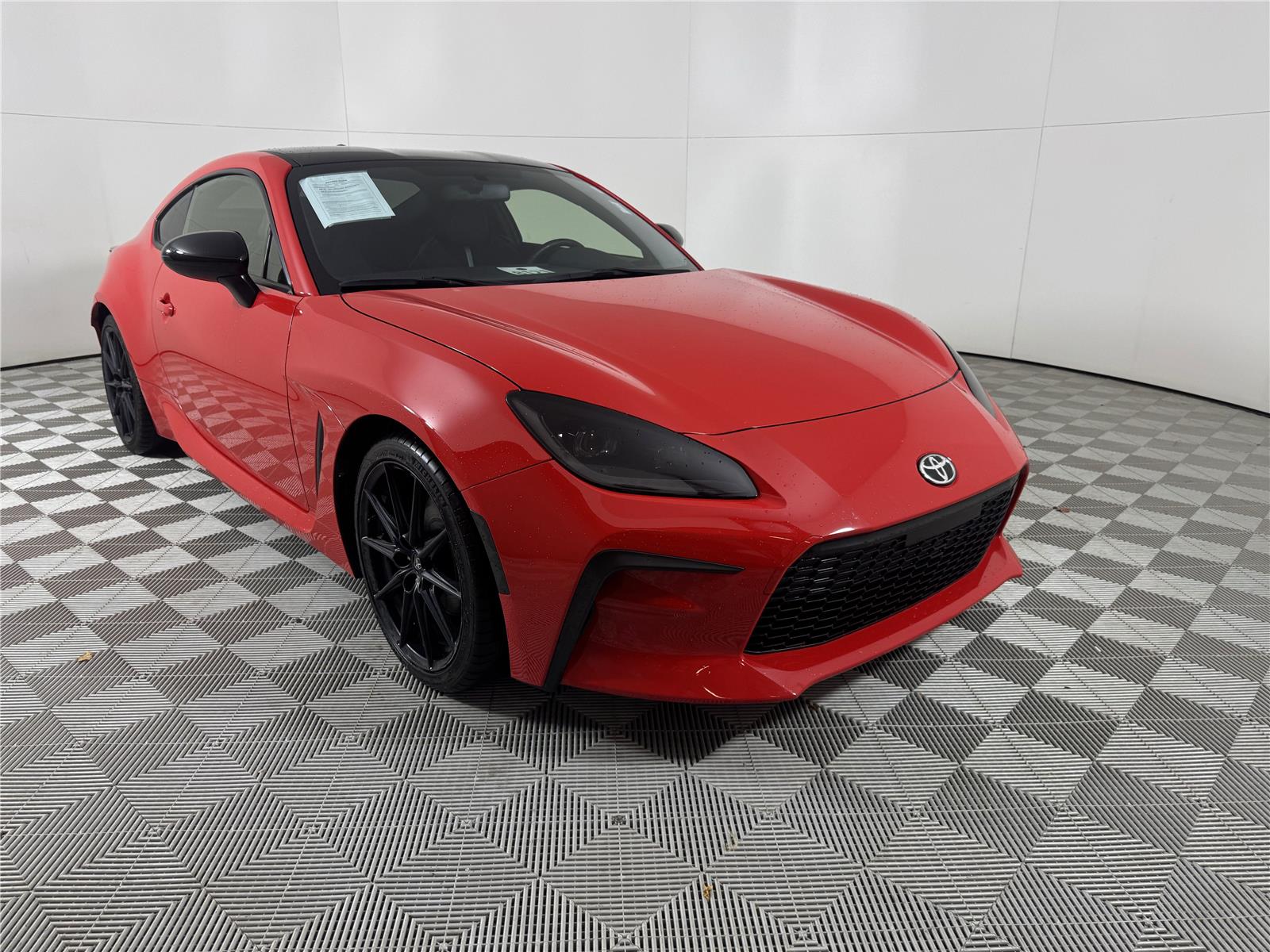 2023 Toyota GR86 Premium's photo