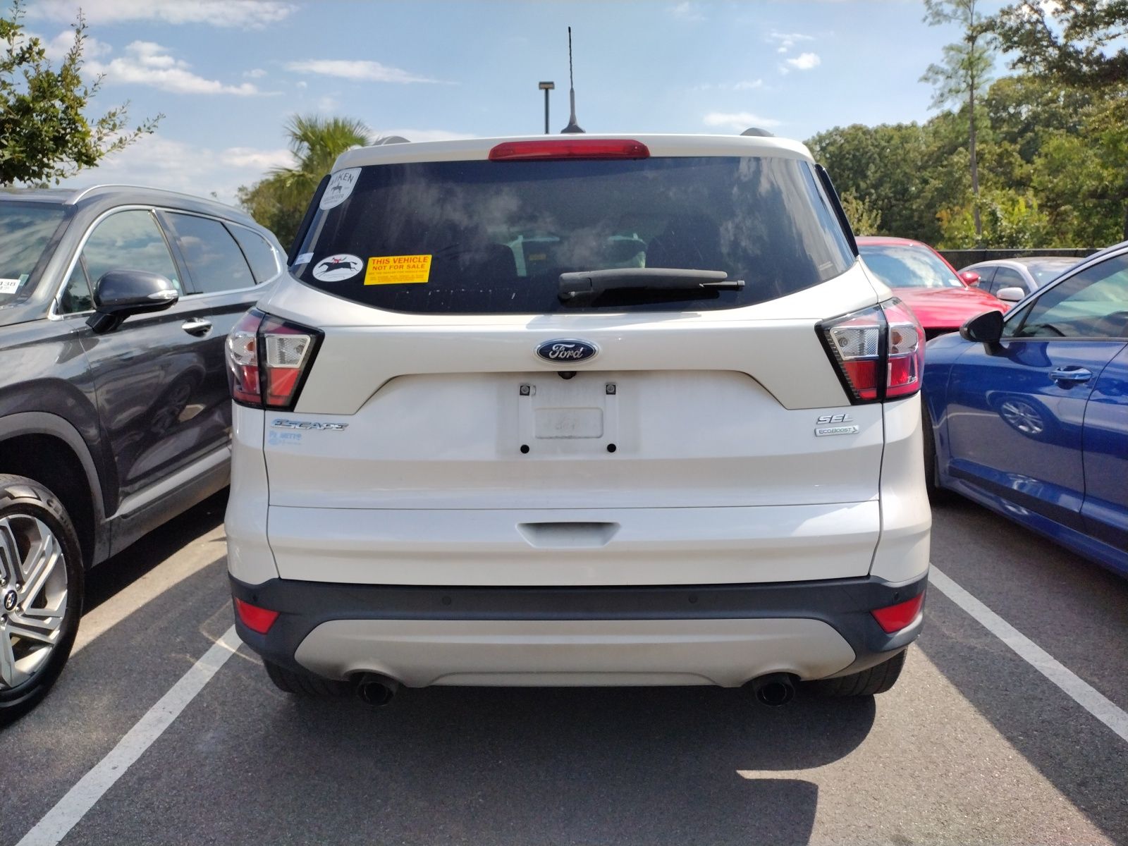 2018 Ford Escape SEL photo 3
