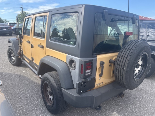2014 Jeep Wrangler Unlimited Sport S photo 4