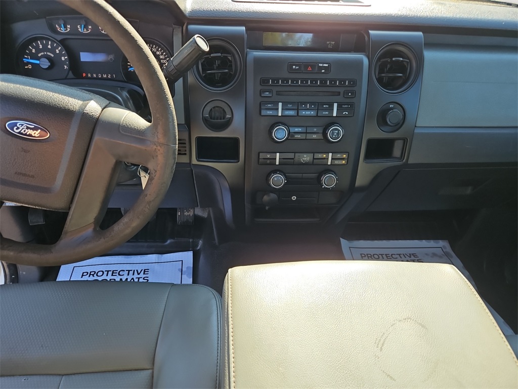 2013 Ford F-150 XL photo 11