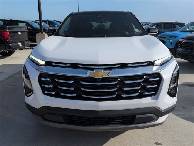 2026 Chevrolet Equinox LT photo 3