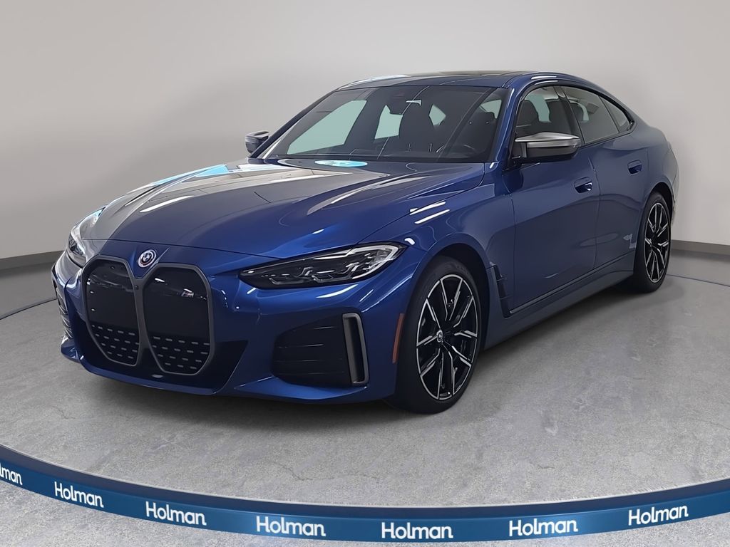 2023 BMW i4 M50's photo