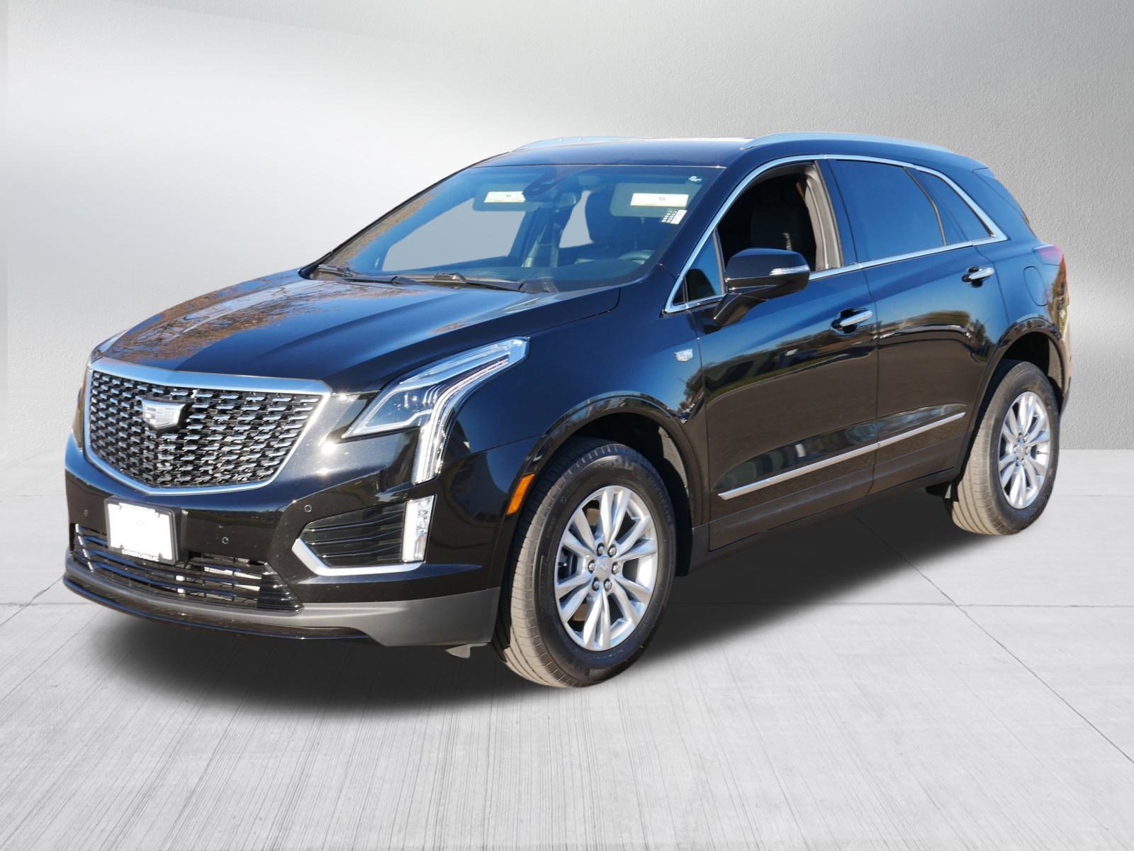 2024 Cadillac XT5 Luxury photo 2