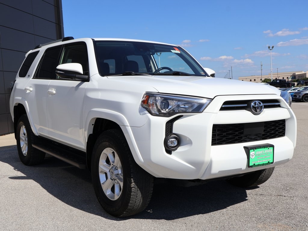 2024 Toyota 4Runner SR5 Premium photo 5