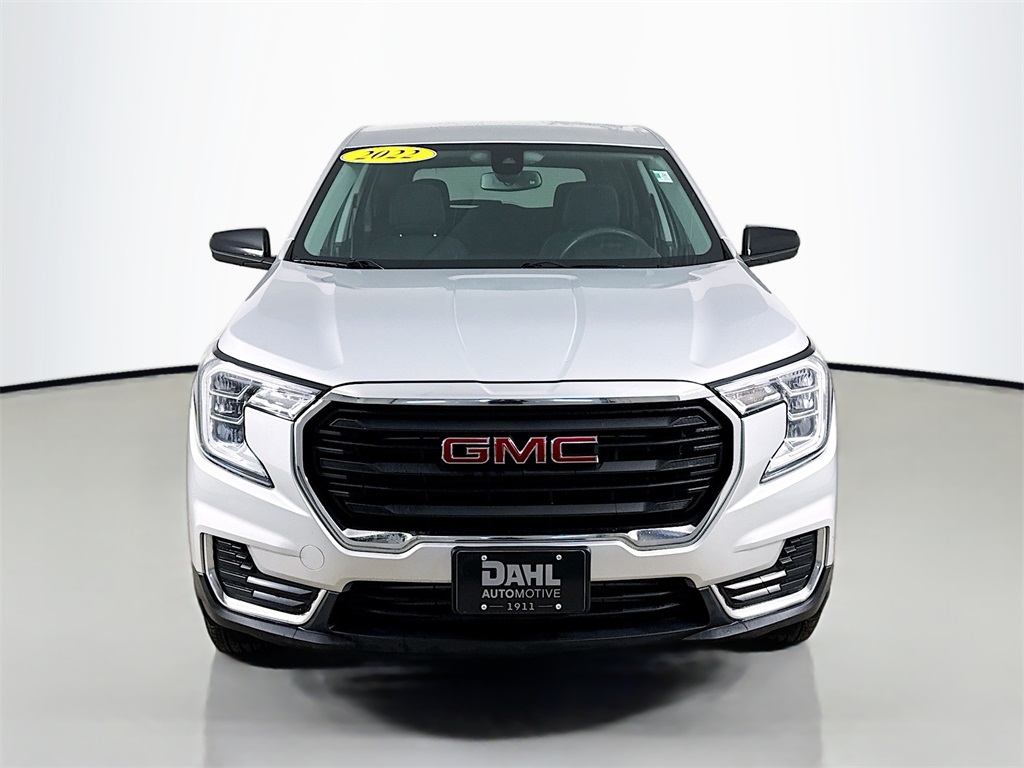 Used 2022 GMC Terrain SLE with VIN 3GKALTEVXNL163769 for sale in Rhinelander, WI
