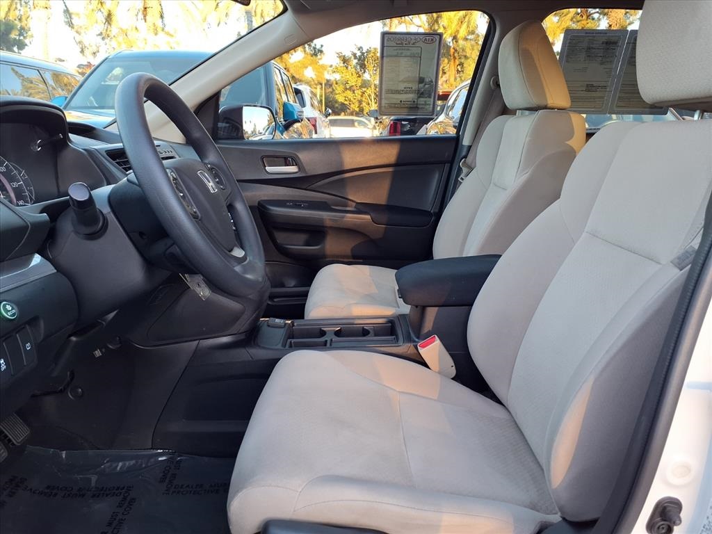 2015 Honda CR-V LX photo 9