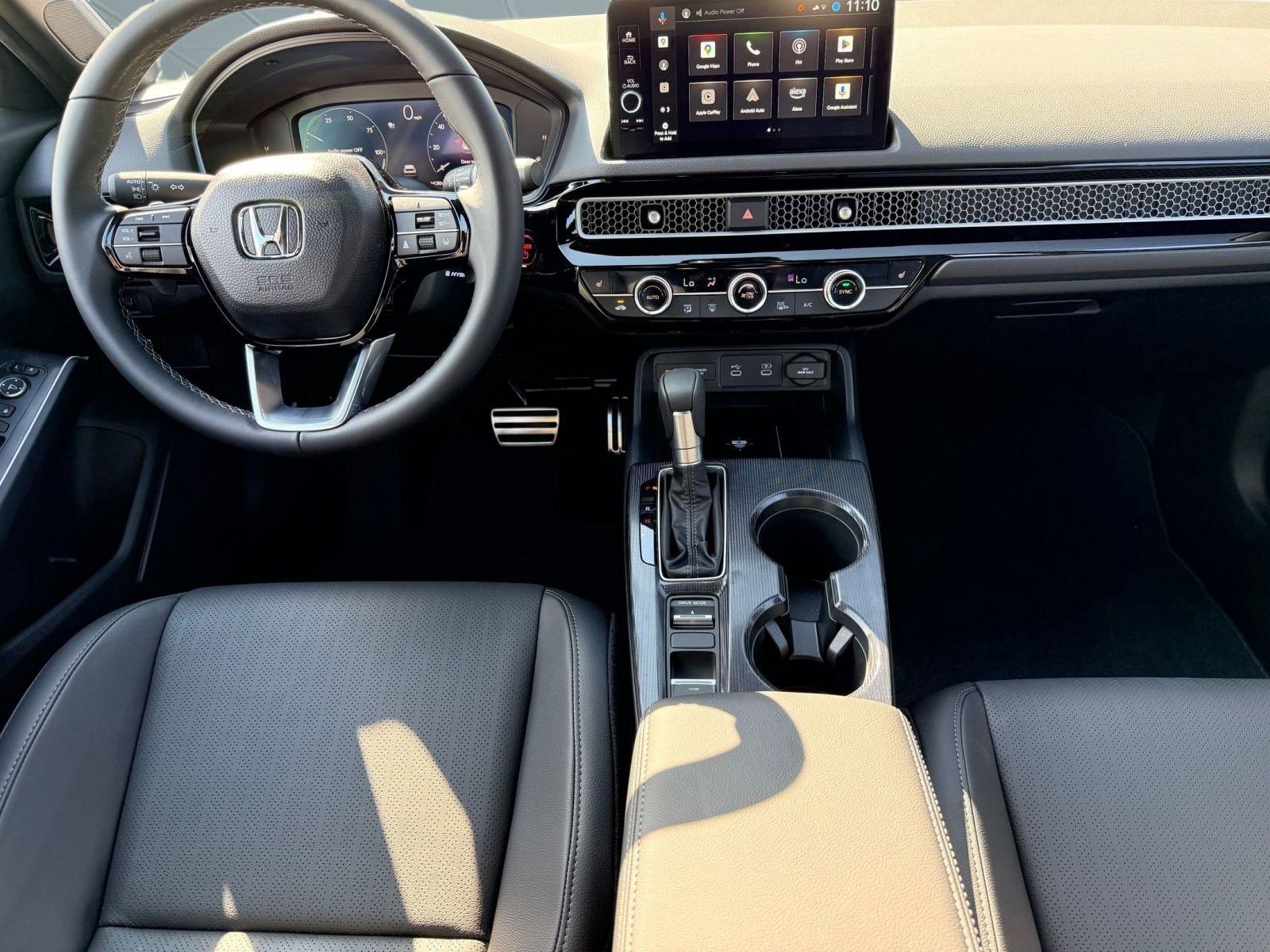 2026 Honda Civic Hybrid Sport photo 4