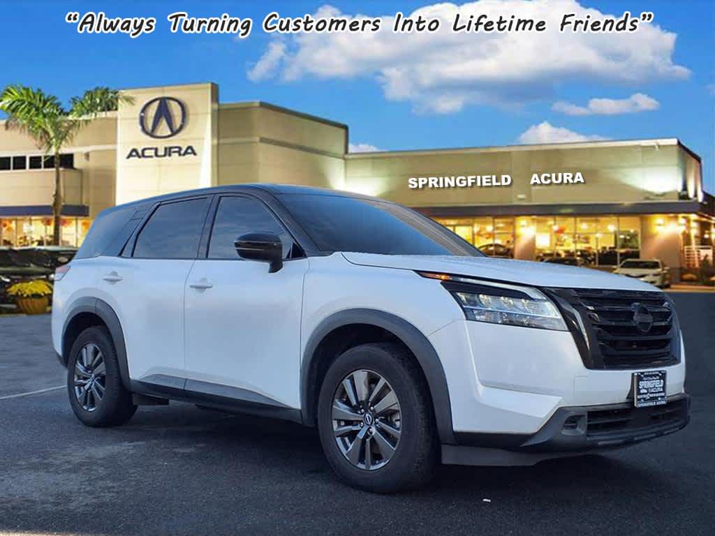 2022 Nissan Pathfinder S