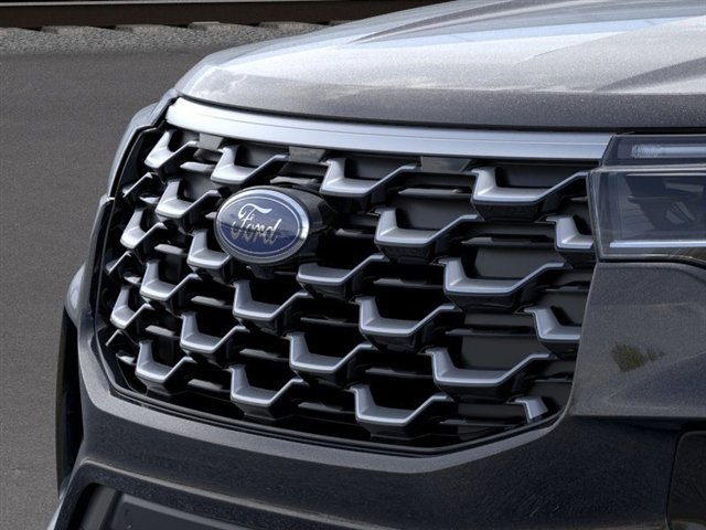 2025 Ford Explorer Platinum photo 13