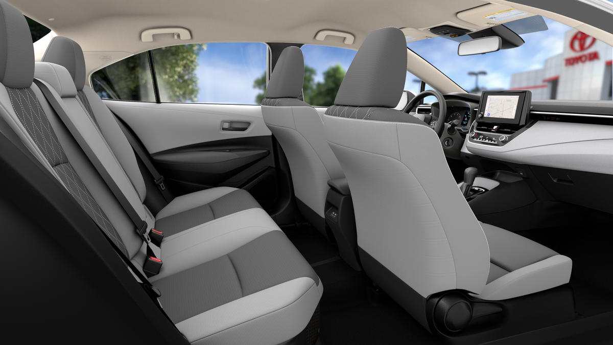 2025 Toyota Corolla Hybrid LE photo 2
