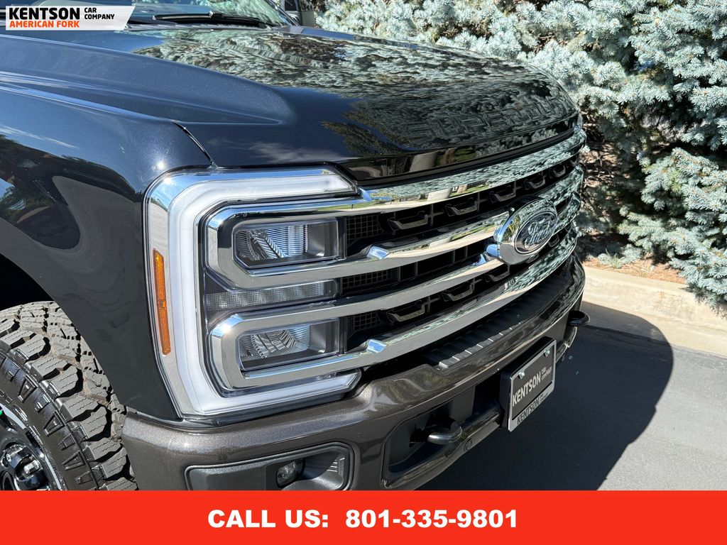 2025 Ford F-350 photo 14