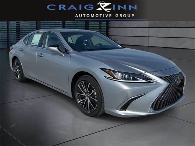 2025 Lexus ES 350's photo
