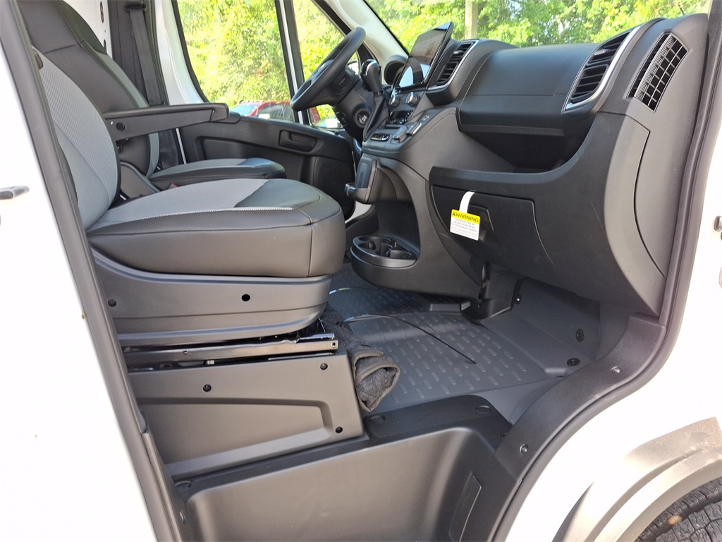 2025 Ram ProMaster 2500 photo 11