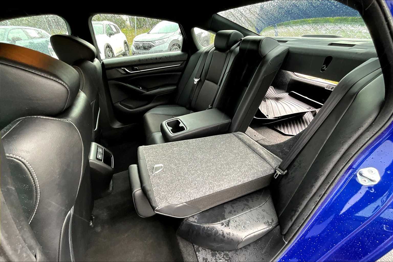 2022 Honda Accord Sport photo 18
