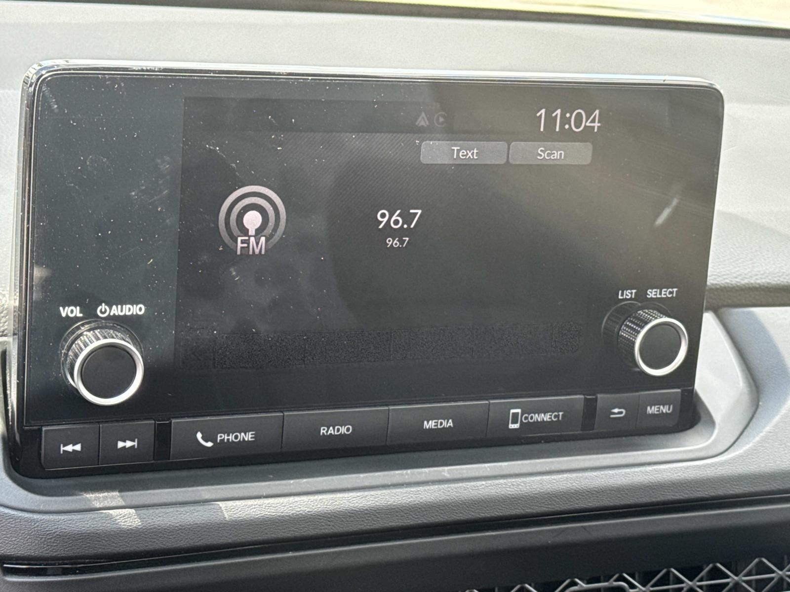 2025 Honda Accord LX photo 21