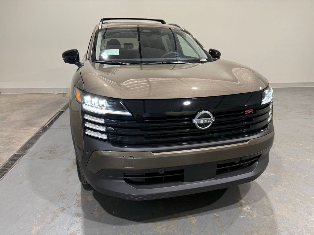 2026 Nissan KICKS SR's photo