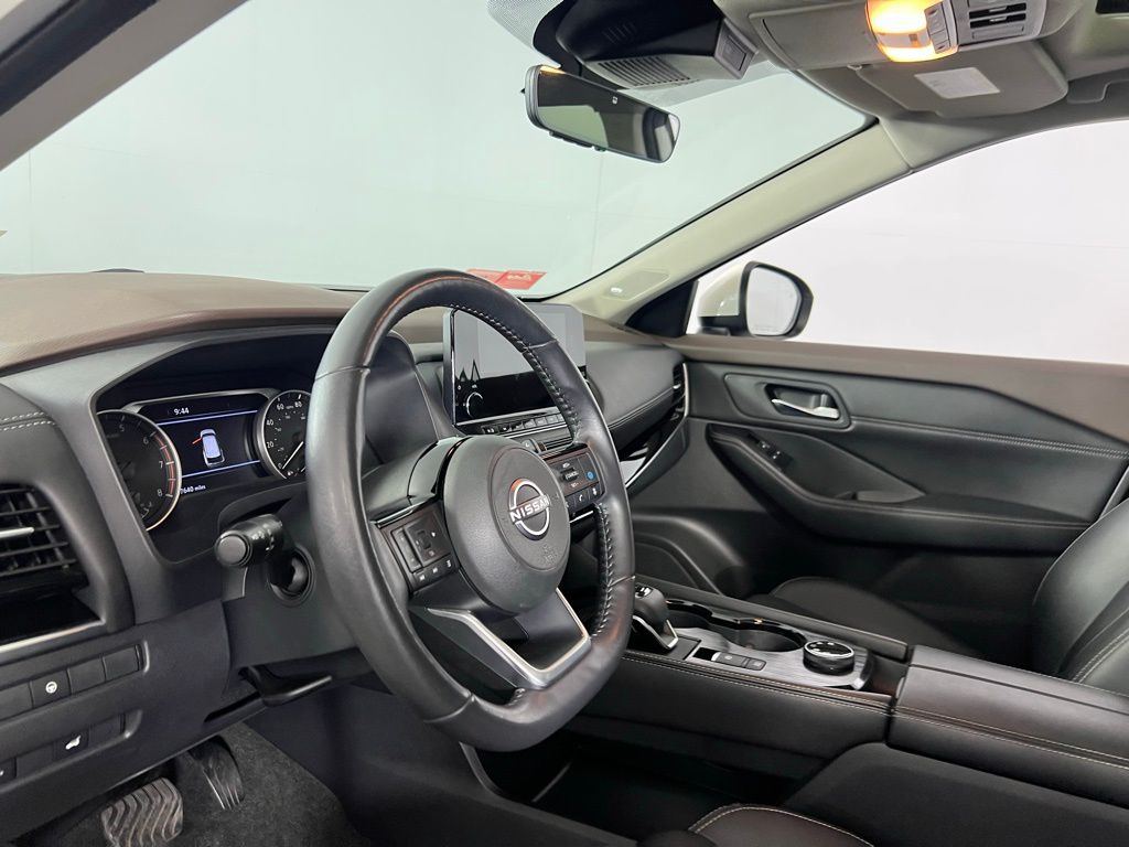 2023 Nissan Rogue SL photo 15