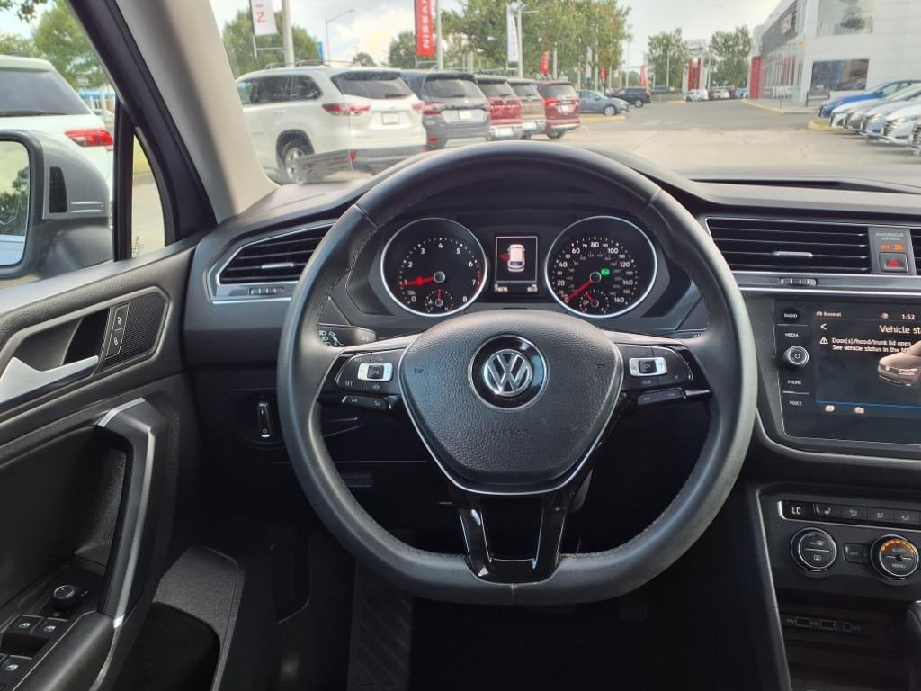 2020 Volkswagen Tiguan SE photo 9