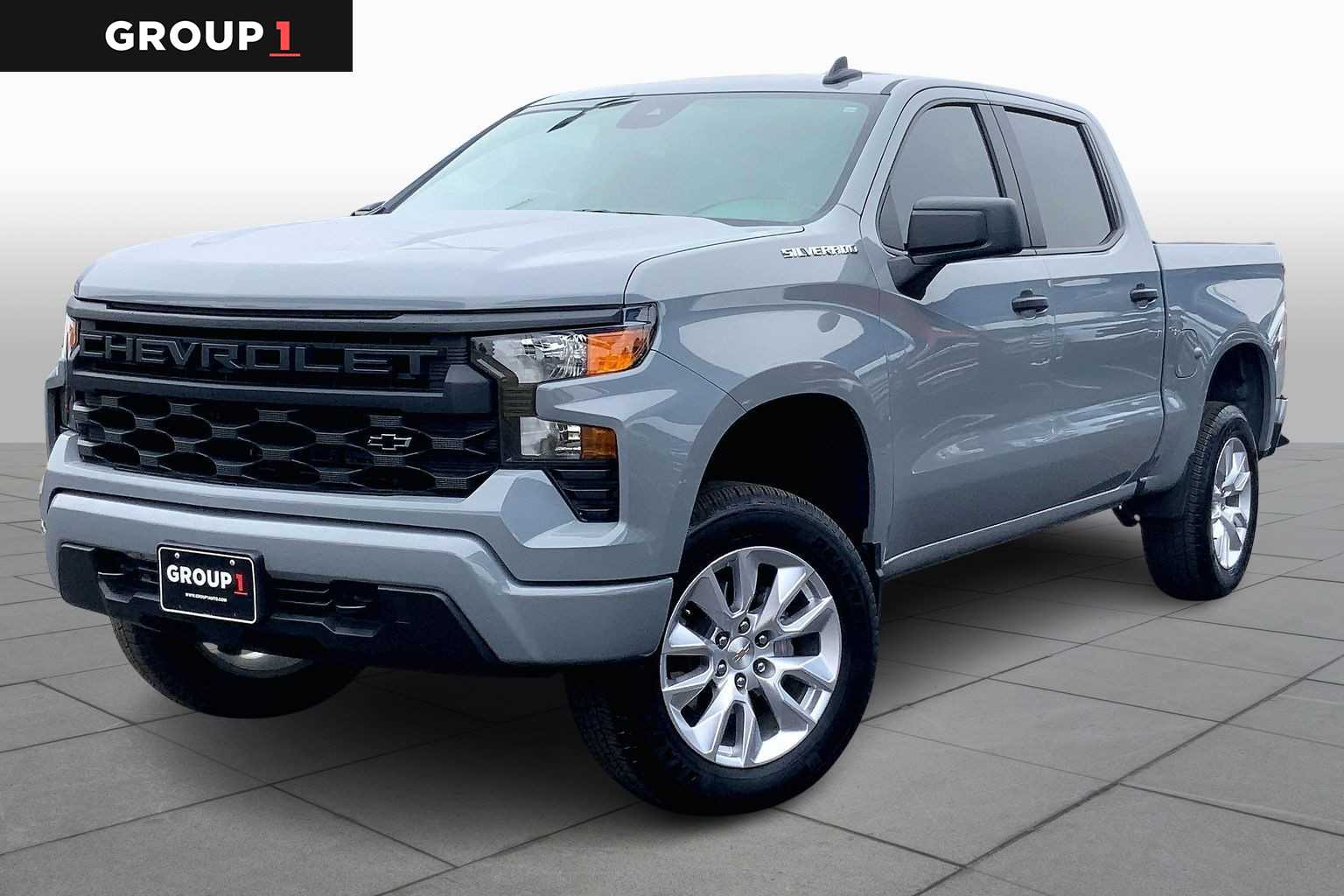 2024 Chevrolet Silverado 1500 Custom's photo