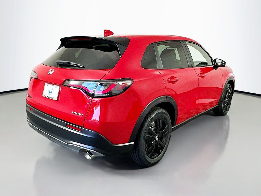 2026 Honda HR-V Sport photo 5