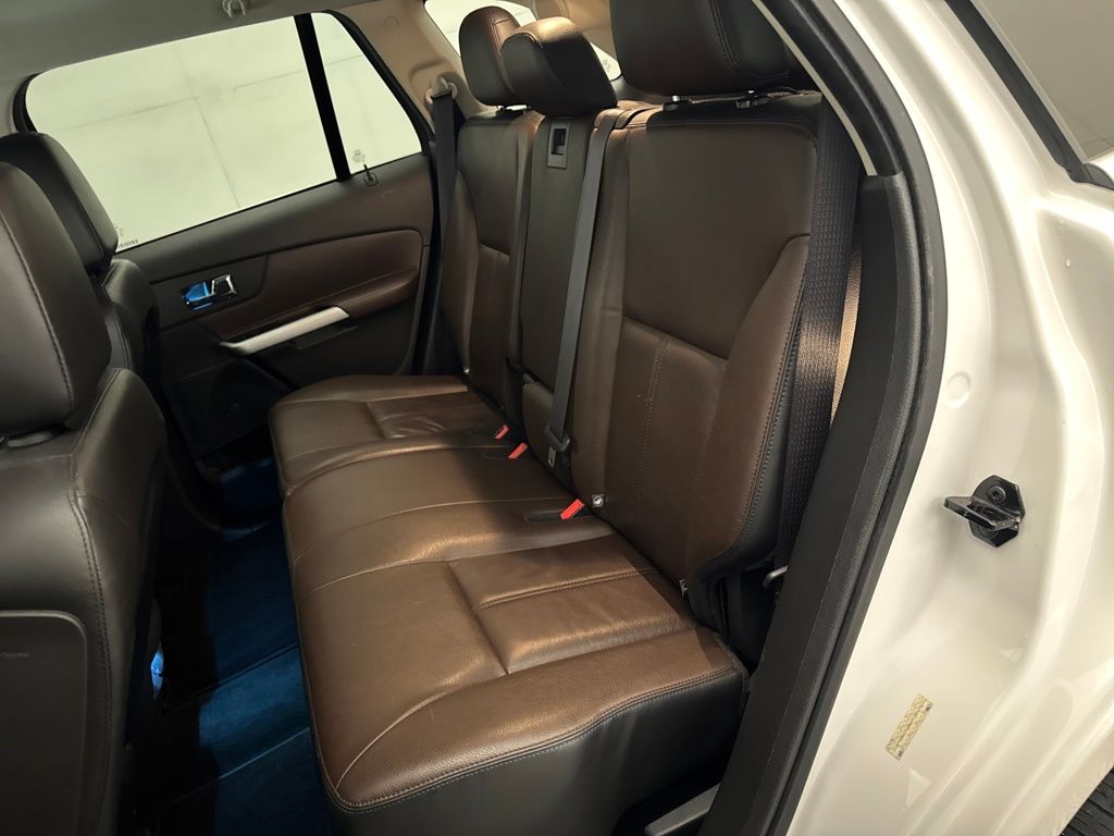 2013 Ford Edge Limited photo 22
