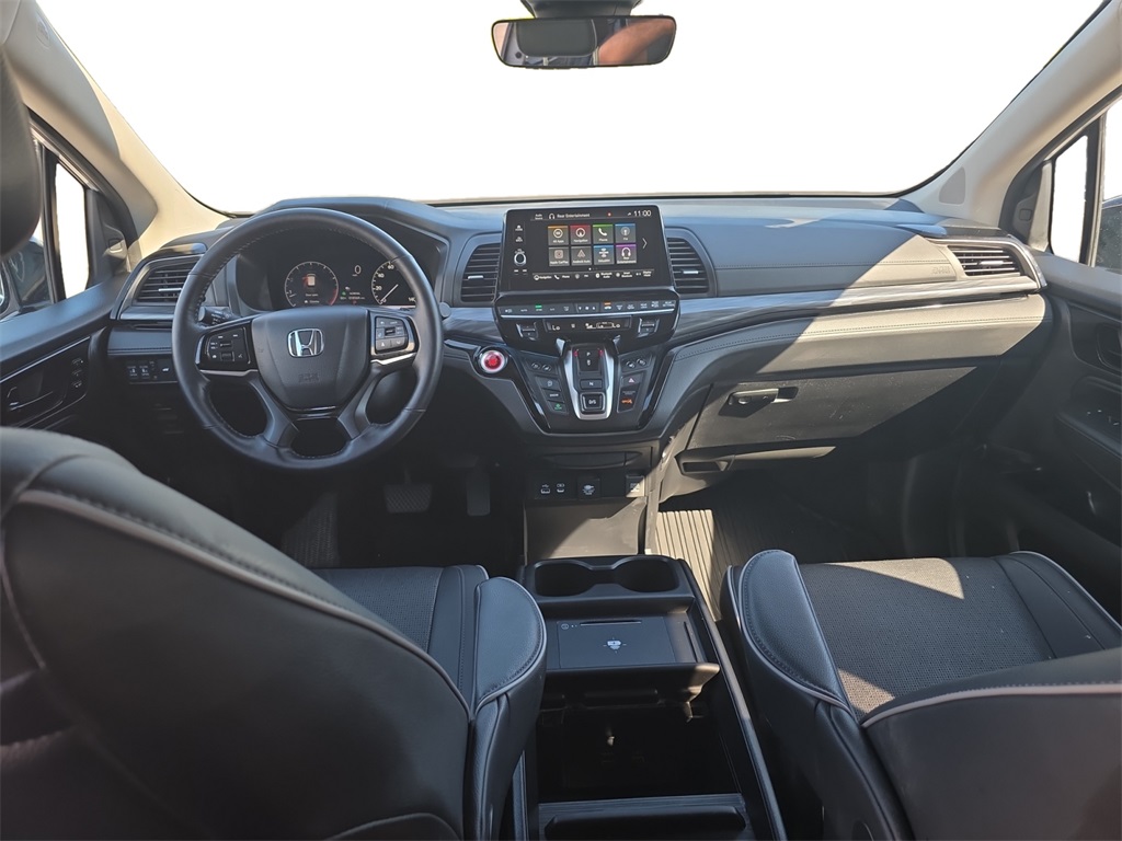 2025 Honda Odyssey Elite photo 2