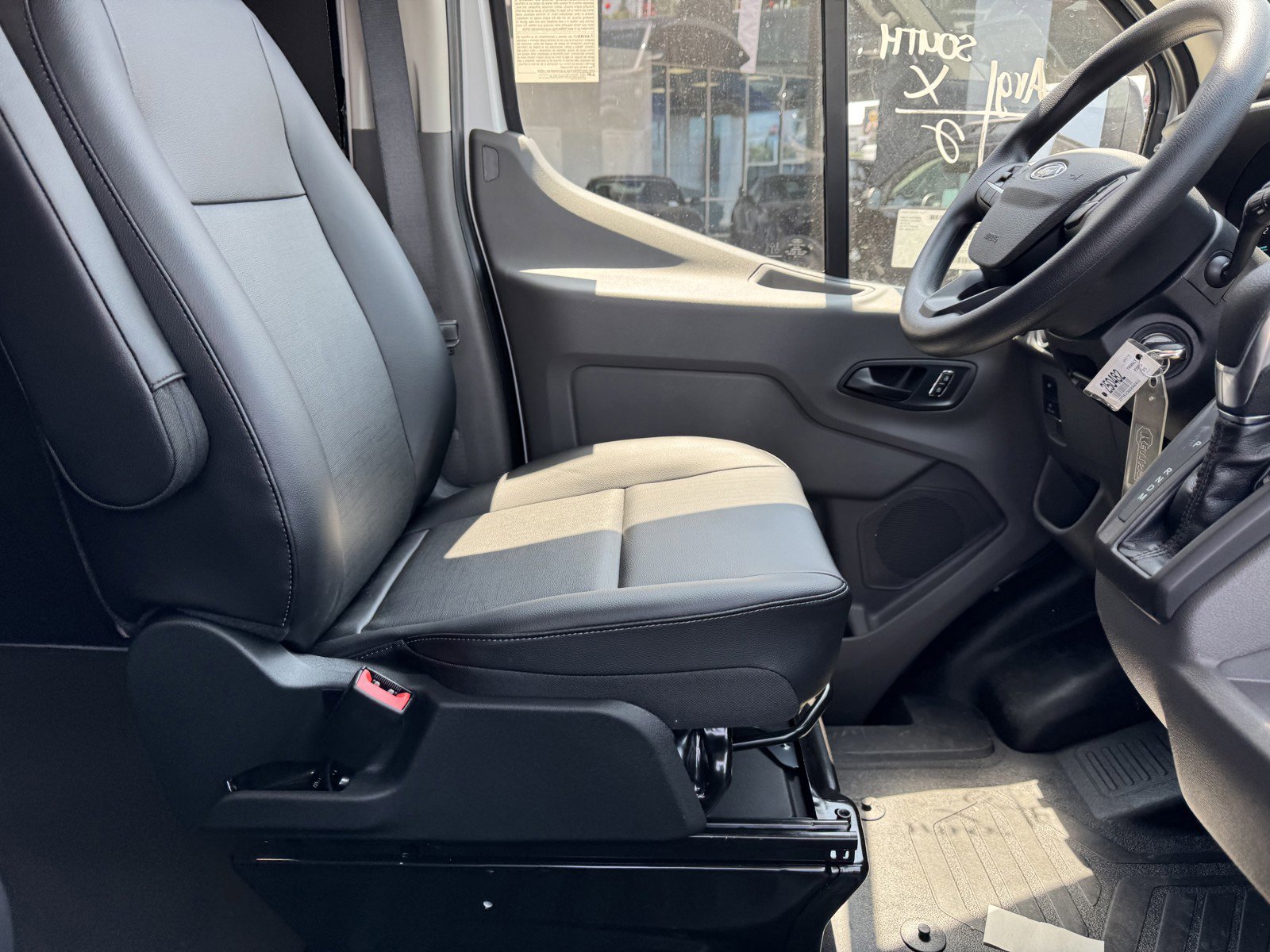 2025 Ford Transit Cargo Van photo 6