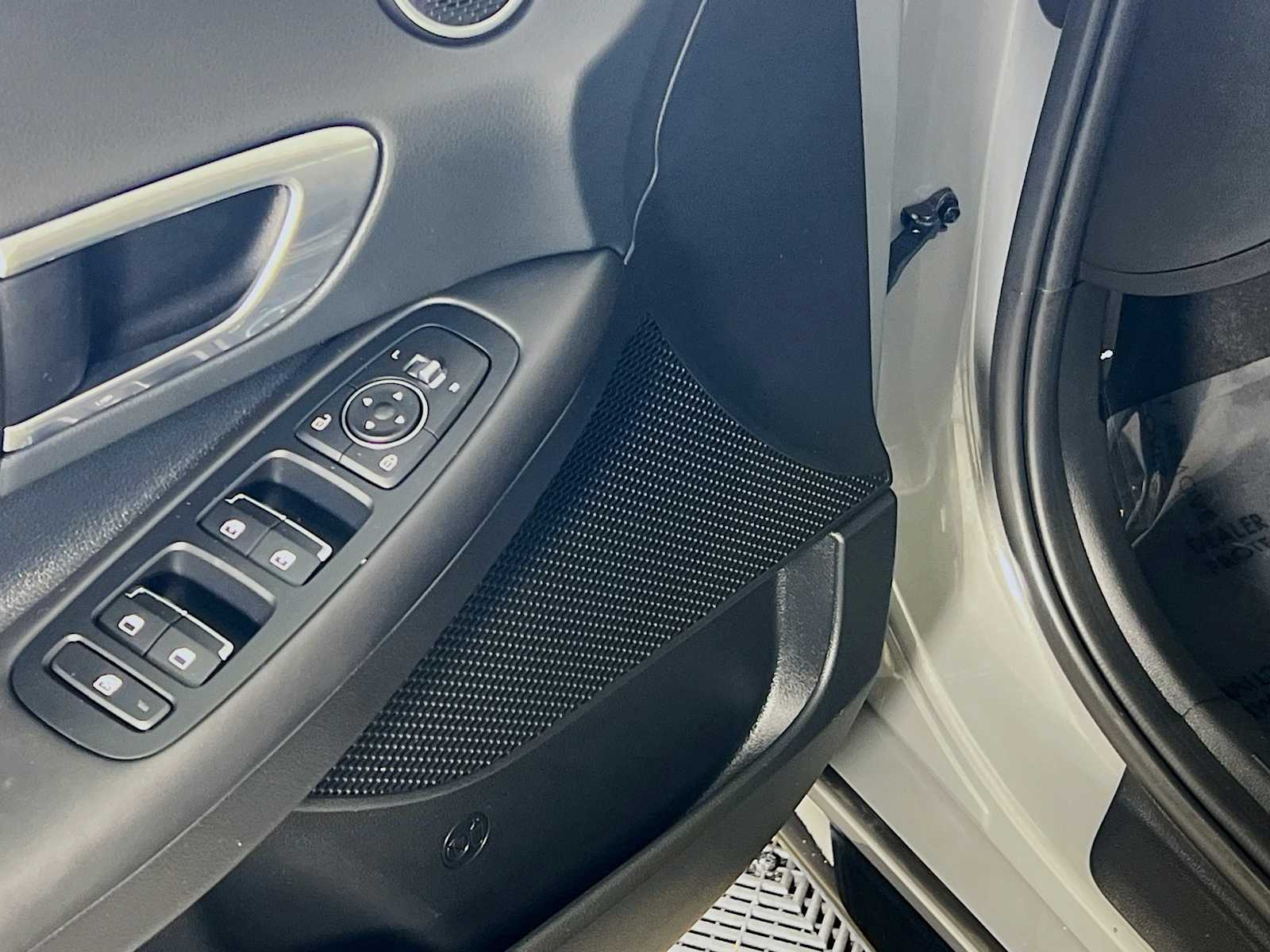 2023 Hyundai Sonata SEL photo 18