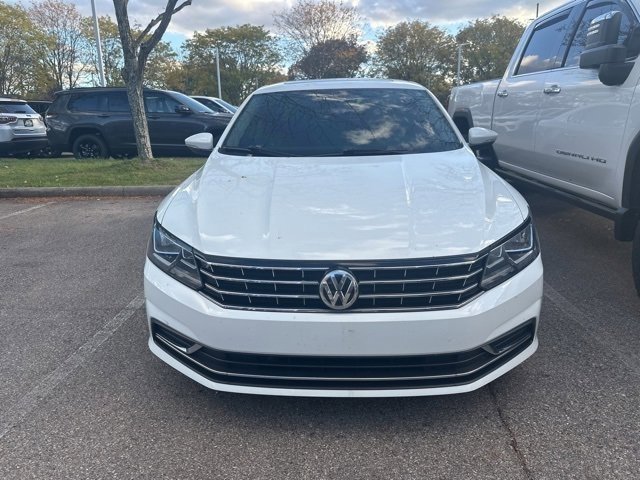 Used 2017 Volkswagen Passat SE with VIN 1VWBT7A3XHC027456 for sale in Centerville, OH
