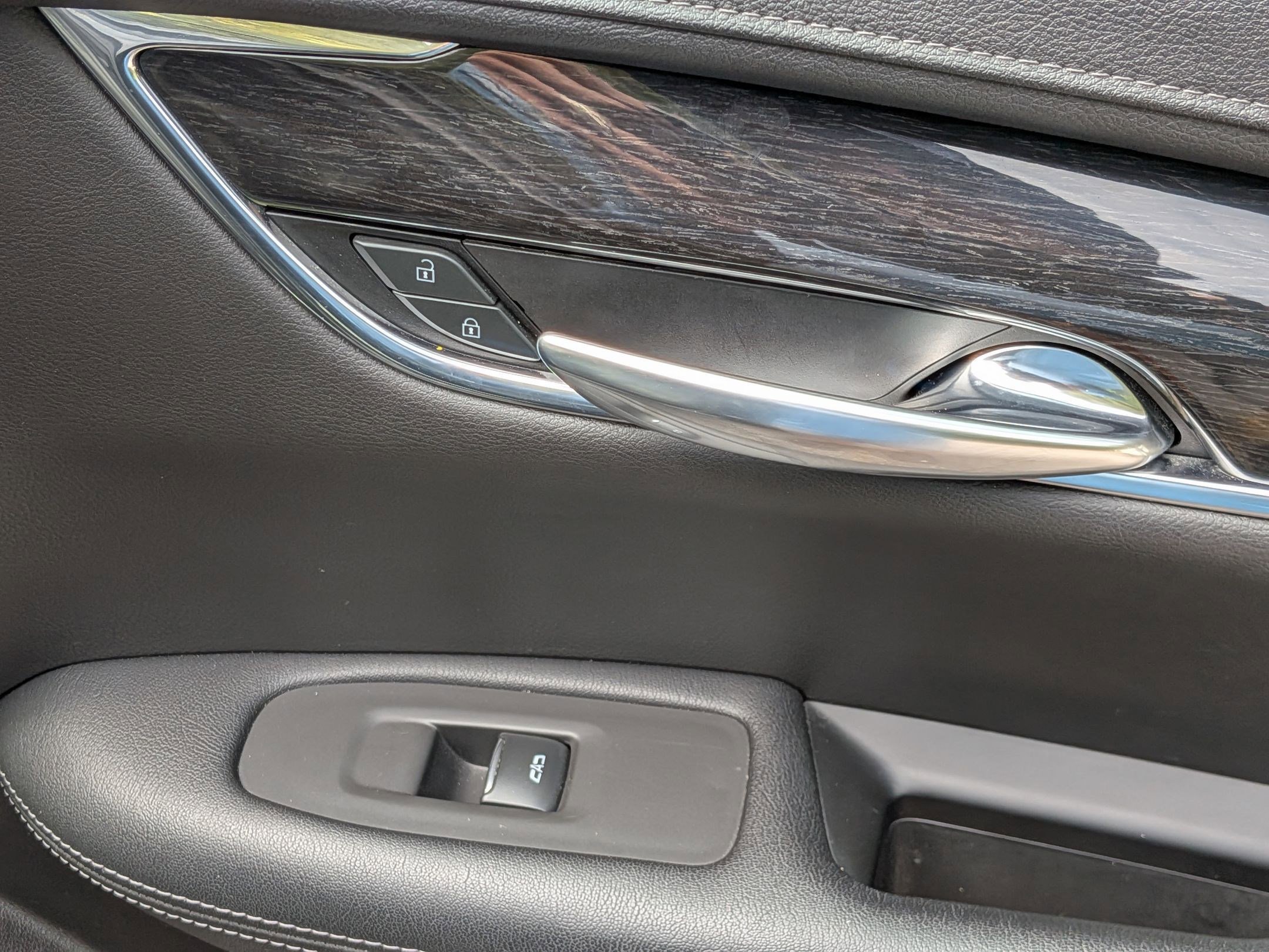 2020 Cadillac XT5 Premium Luxury photo 36