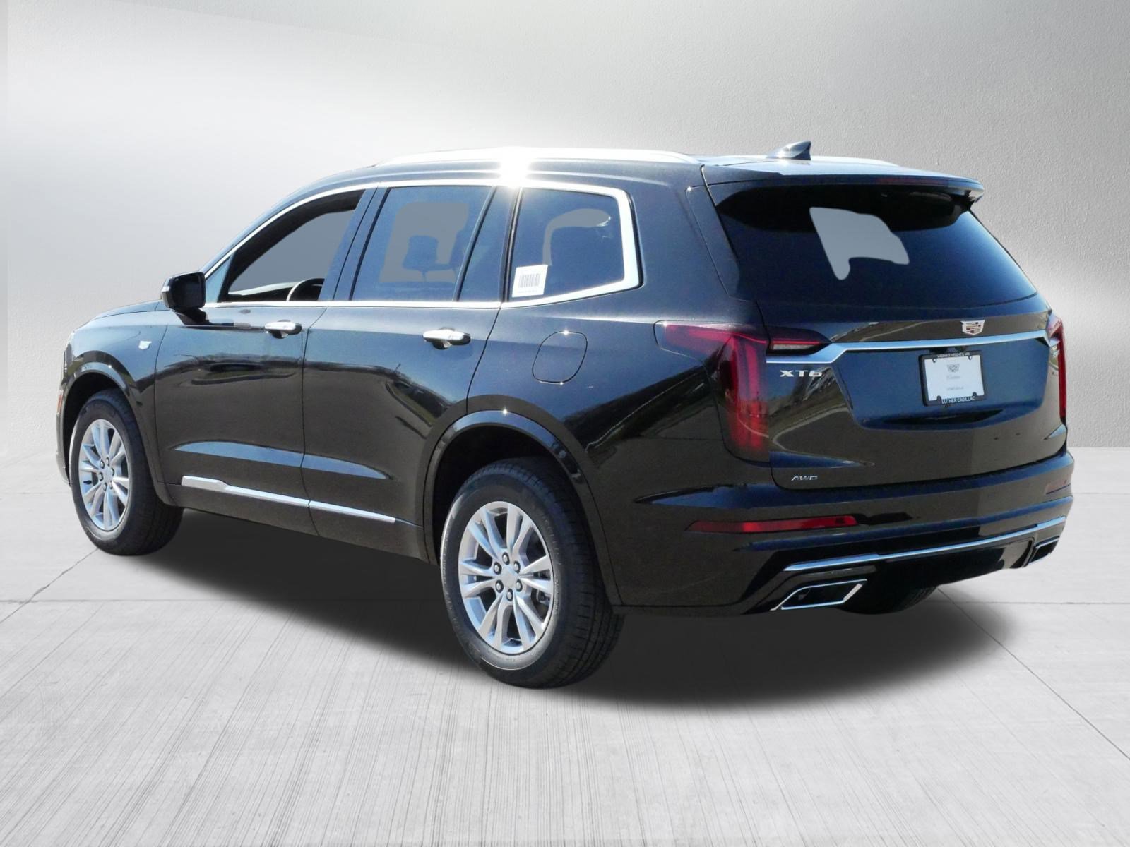 2025 Cadillac XT6 Luxury photo 5