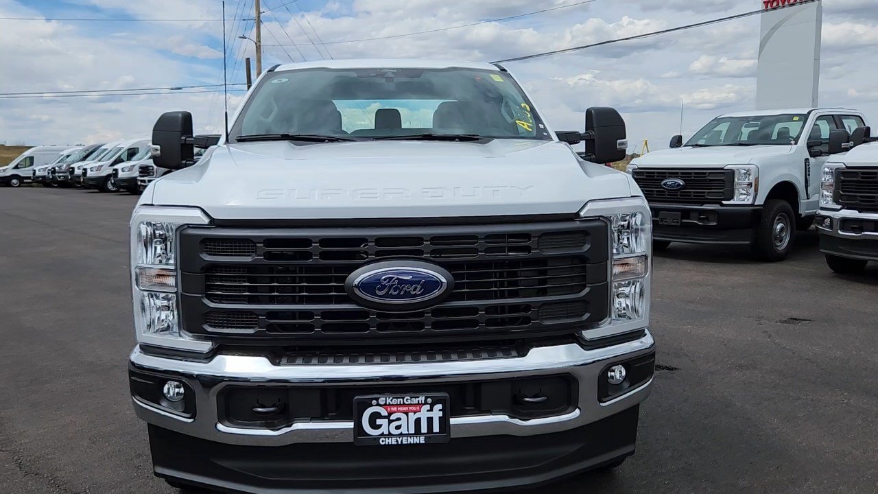 2026 Ford F-250 XL photo 4