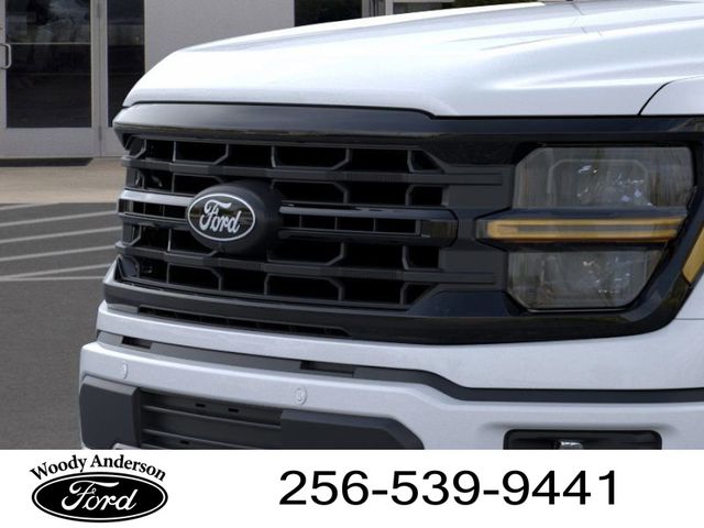 2025 Ford F-150 XLT photo 16