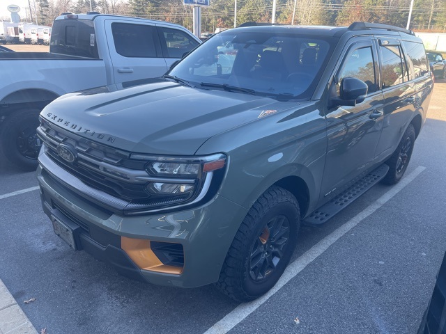 2025 Ford Expedition Tremor's photo