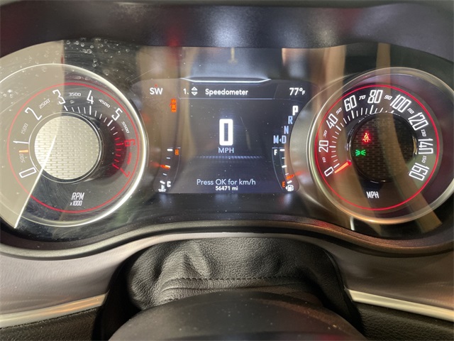 2022 Dodge Challenger R/T Plus photo 22