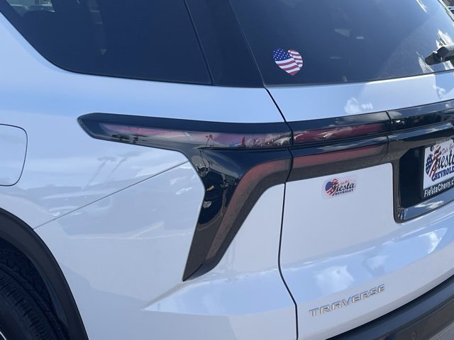 2026 Chevrolet Traverse photo 10