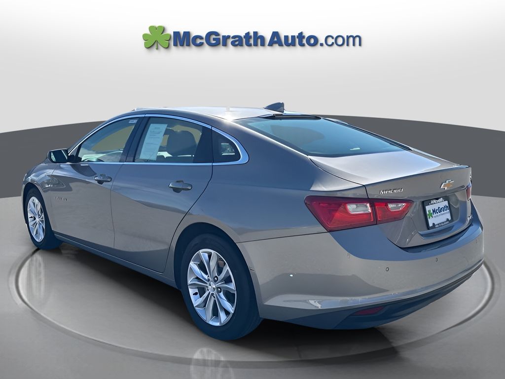 2024 Chevrolet Malibu 1LT photo 3