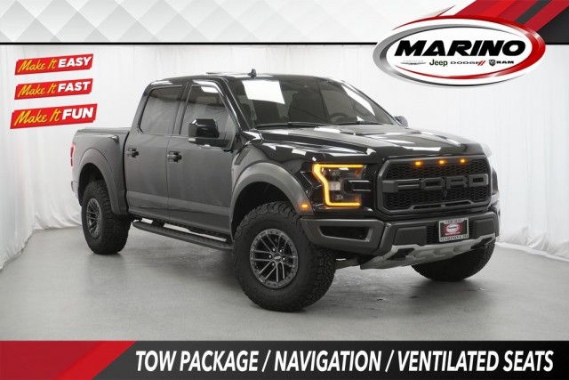 PRE-OWNED 2019 FORD F-150 RAPTOR WITH NAVIGATION & 4WD