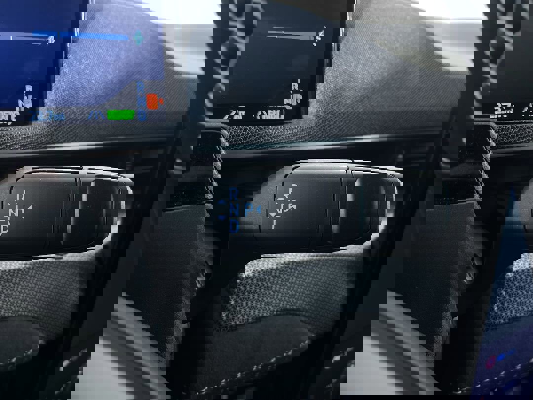2025 Ford Mustang Mach-E GT photo 19