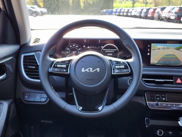 2026 Kia Seltos EX photo 23