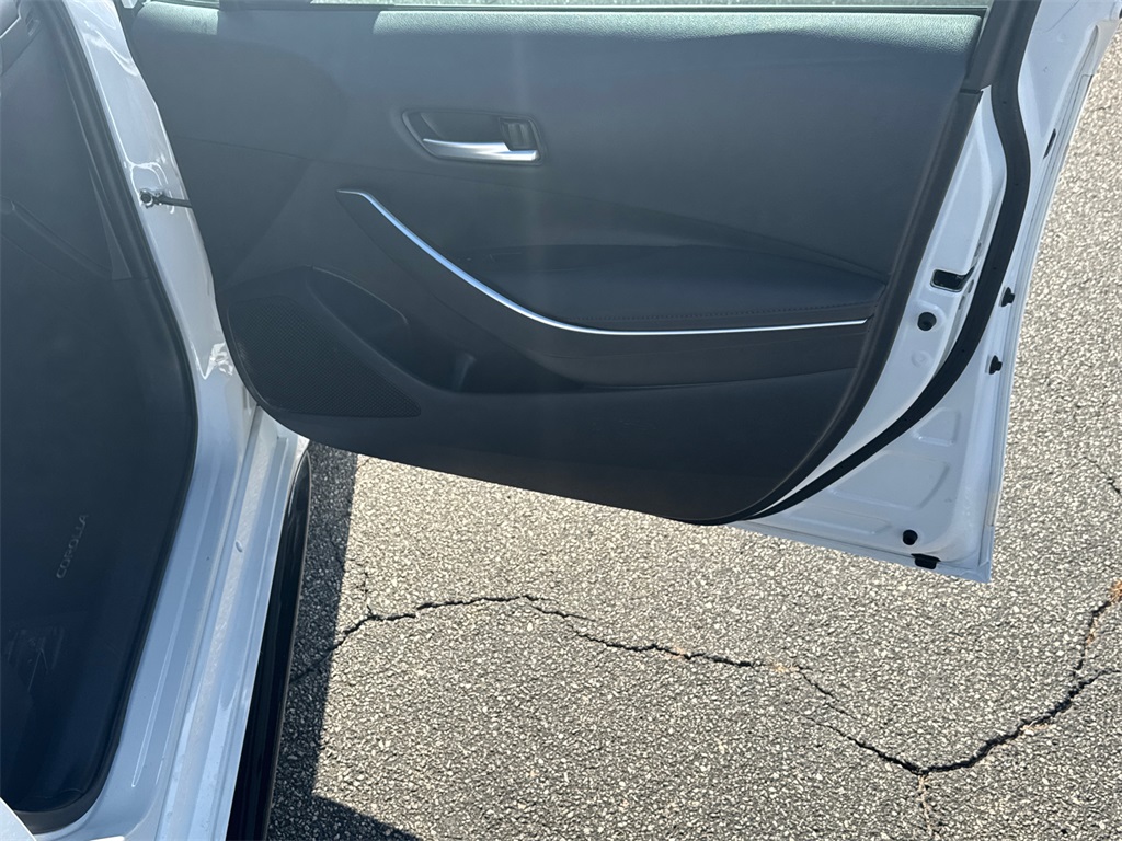 2023 Toyota Corolla SE photo 14