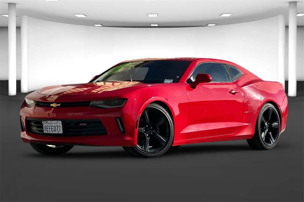 Used 2018 Chevrolet Camaro 1LT with VIN 1G1FB1RS5J0147441 for sale in Kerman, CA