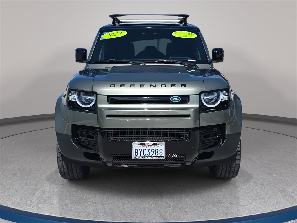 2022 Land Rover Defender 110 S photo 2