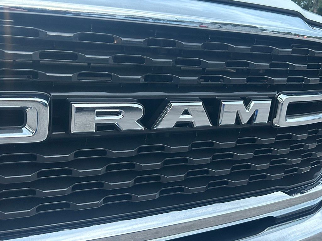 2024 Ram 2500 Big Horn photo 18