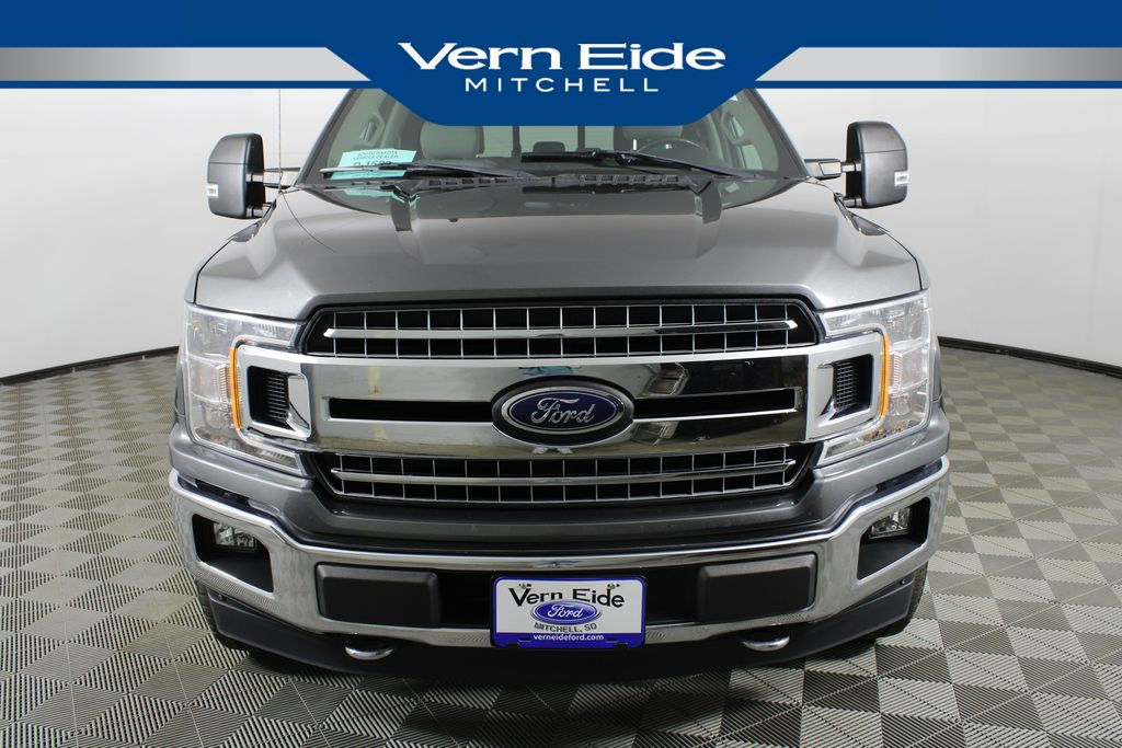 2020 Ford F-150 XLT photo 2