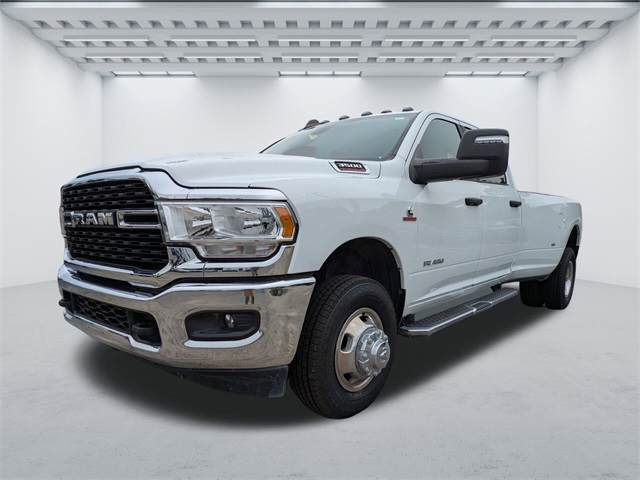 2023 Ram 3500 Big Horn photo 8