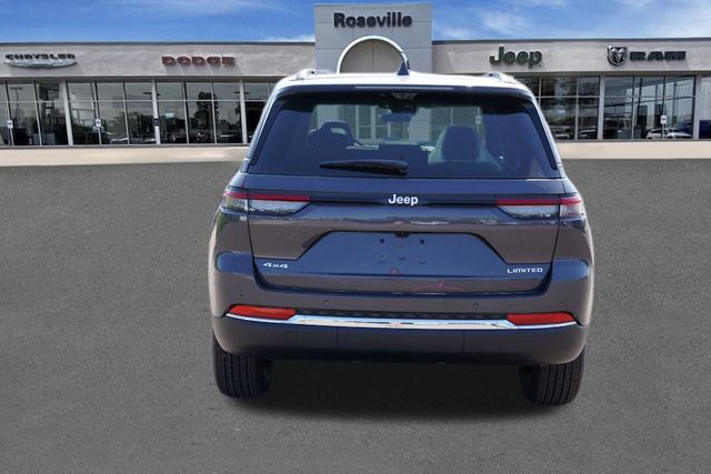 2025 Jeep Grand Cherokee Limited photo 4