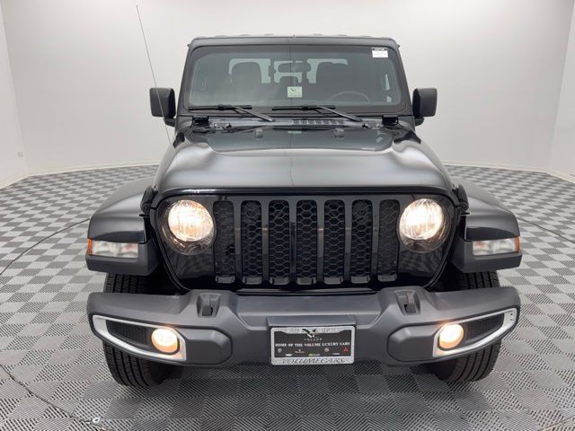 2023 Jeep Gladiator Sport photo 2