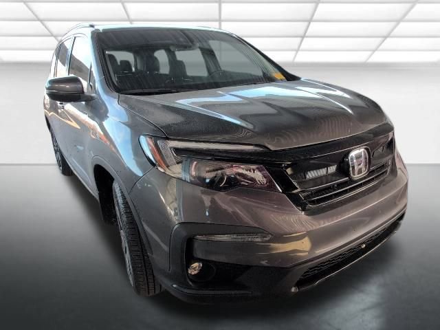 2022 Honda Pilot SE's photo